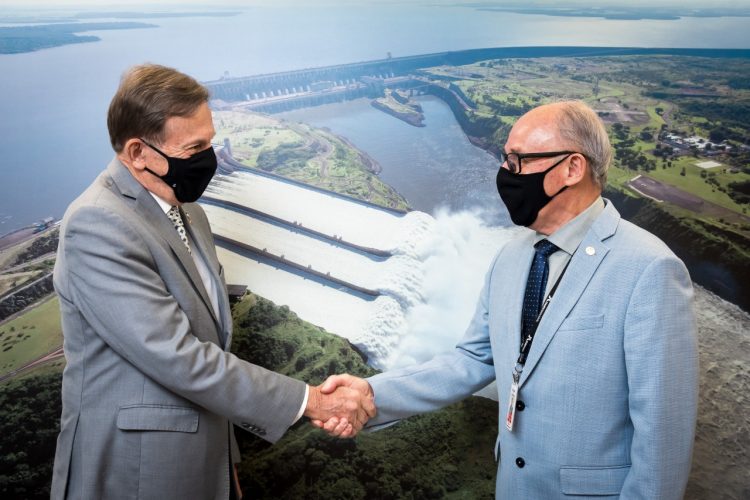 Itaipu e Correios lançam selo comemorativo a preservação ambiental