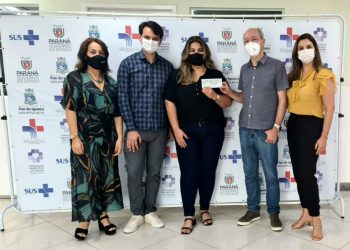 Secretário Zé Elias doa salários à saúde pública em Foz do Iguaçu