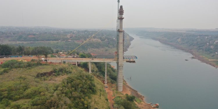 Ponte da Integração Brasil-Paraguai deve ficar pronta em setembro de 2022