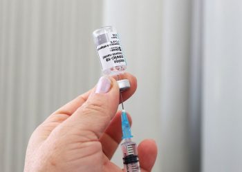 800 vagas para vacinação contra a Covid em pessoas maiores de 18 anos são abertas em Foz