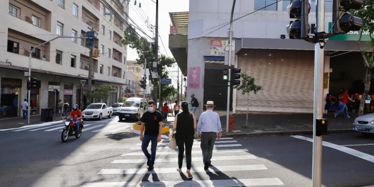 Rua de Londrina recebe tecnologias desenvolvidas pelo PTI e se torna referência nacional em cidades inteligentes