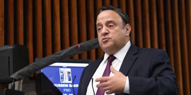 Projeto de reajuste salarial ao servidores públicos estaduais chega a Assembléia ainda esse ano afirma deputado Hussein Bakri