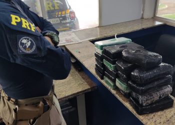 Doze quilos de cocaína são apreendidos pela PRF em Céu Azul