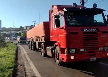Não há mais pontos de mobilização de caminhoneiros na BR 277