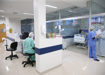 Paraná registra a menor taxa de ocupação de leitos Covid dos últimos 11 meses