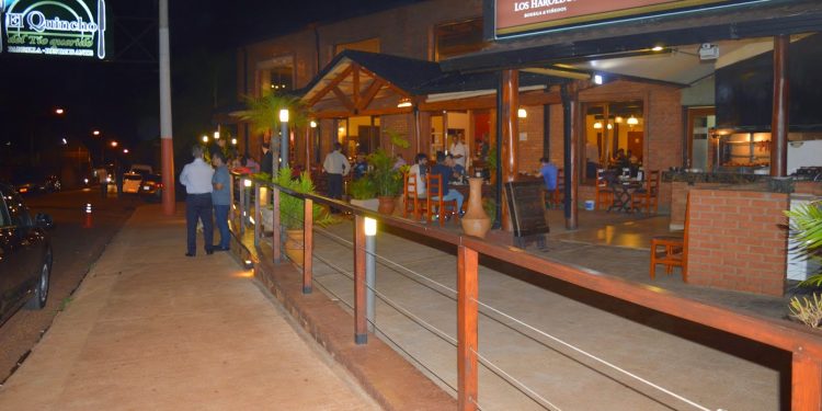 Empresários de Iguazú falam da expectativa com a reabertura da fronteira