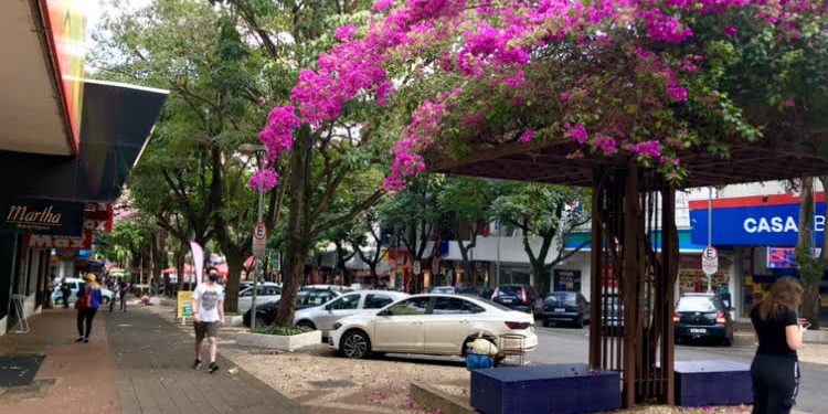 Sol volta a aparecer e final de semana será de calor na fronteira