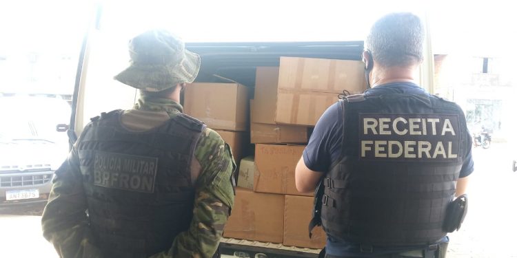 Receita apreende vinhos argentinos em comércio do Porto Meira