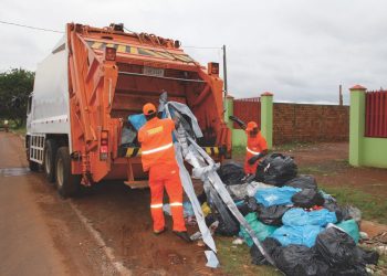 Taxa do Lixo pode ter aumento de 90% em Foz do Iguaçu