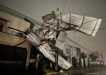Temporal deixa 120 mil pessoas sem luz em Foz do Iguaçu e STI