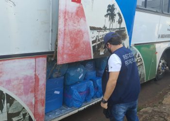 Receita Federal retém quatro ônibus com mercadorias irregulares