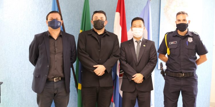 Prefeito em exercício destaca integração entre GM e a Polícia Federal