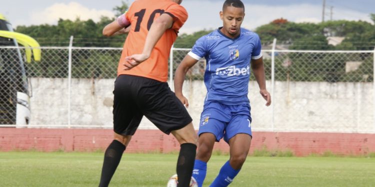 Foz do Iguaçu FC segue líder invicto com mais uma vitória no ABC