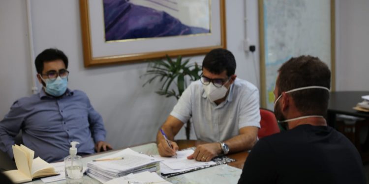 Prefeitura assina ordem de serviço para obras na Avenida Olímpio Rafagnin