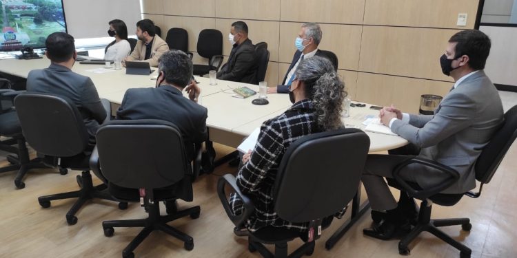 Parque Tecnológico Itaipu e o Ministério da Educação estudam iniciativas inovadoras para a educação