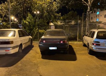 Receita Federal apreende veículos com pneus ocultos na Ponte Internacional da Amizade