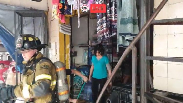 Incêndio em prédio no centro de Cidade do Leste