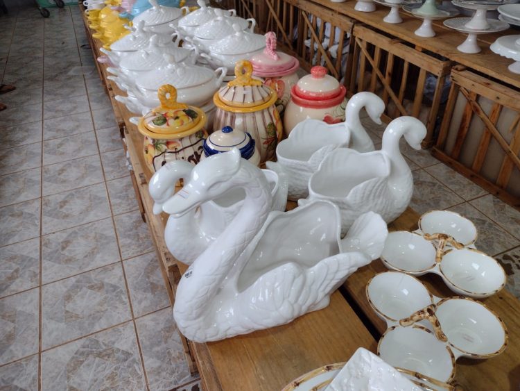 Feira de Louça da APAE começa nesta sexta-feira