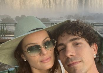 Di Ferrero e Isabeli Fontana passam o final de semana em Foz do Iguaçu