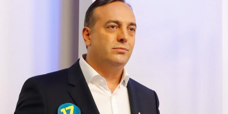 Deputado estadual Fernando Francischini tem mandato cassado pelo TSE