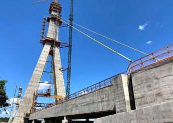 Obras da Ponte da Integração Brasil-Paraguai atingem 71,5% de execução