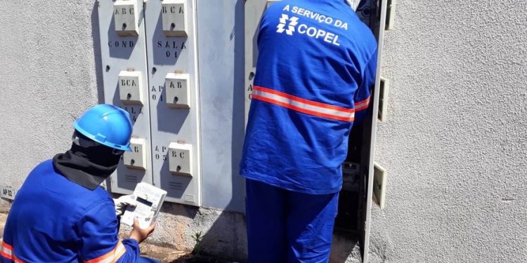Copel já substituiu 50 mil medidores de energia elétrica
