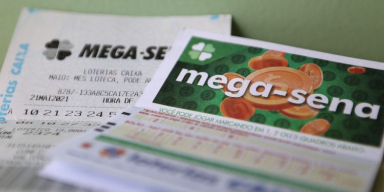 Mega-Sena sorteia nesta quarta prêmio acumulado em R$ 6,5 milhões