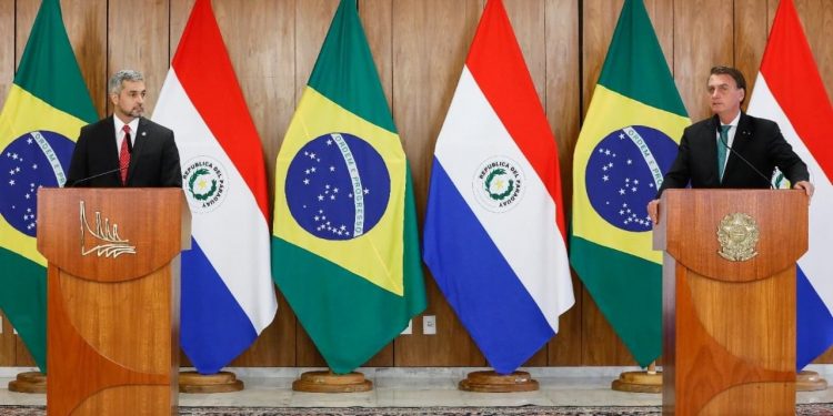 Presidentes do Brasil e Paraguai discutem Anexo C da Itaipu e assinam ordem de serviço para terceira ponte