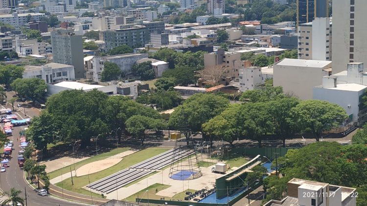 Começa montagem do Natal de Águas e Luzes de Foz do Iguaçu