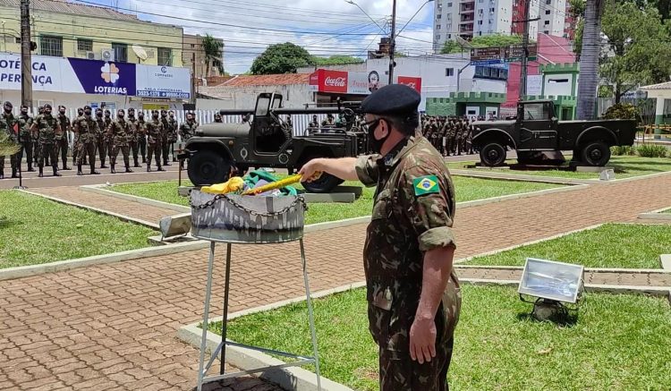 Veja como foi a solenidade pelo Dia da Bandeira no 34º BIMec