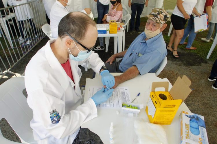 Moradores do Morumbi buscaram serviços da prefeitura durante o Foz Comunidade