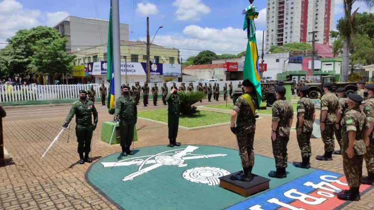 Veja como foi a solenidade pelo Dia da Bandeira no 34º BIMec