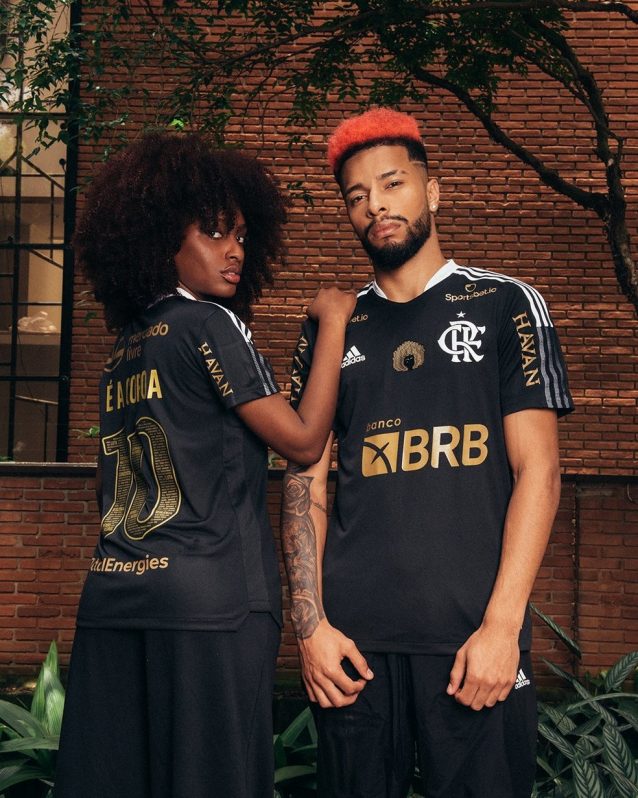 Flamengo e Internacional lançam camisa em homenagem a Consciência Negra