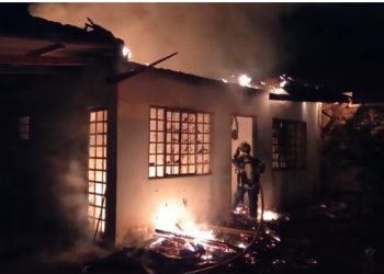 Homem de 58 anos morre em incêndio durante a madrugada no Jardim Patriarca