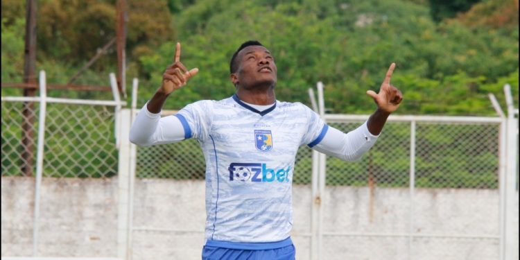 Foz Futebol é líder isolado e segue mais próximo da semifinal