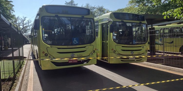 Greve do transporte coletivo: sindicato não garante circulação nos horários de pico