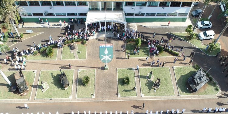 Exército recebe veteranos em evento no Batalhão de Foz