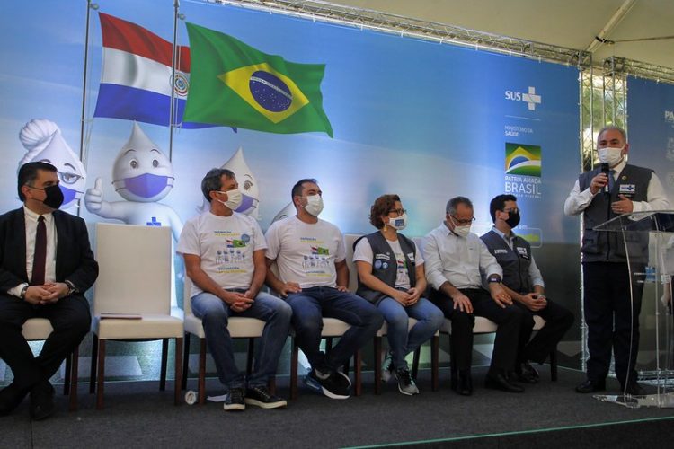 Ministro da Saúde garante o fortalecimento da vacinação em cidades de fronteira