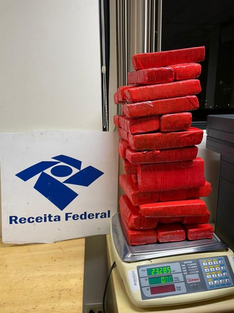 Receita Federal apreende maconha na Ponte Internacional da Amizade