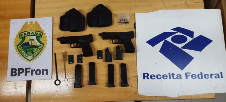 Ônibus carregado de mercadorias é apreendido pela Receita Federal e BPFron