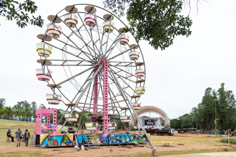 Obras do Gramadão entram na reta final para receber atrações natalinas em Foz