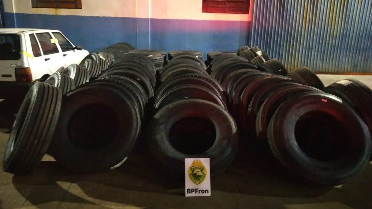 Pneus contrabandeados são apreendidos pelo BPFRON