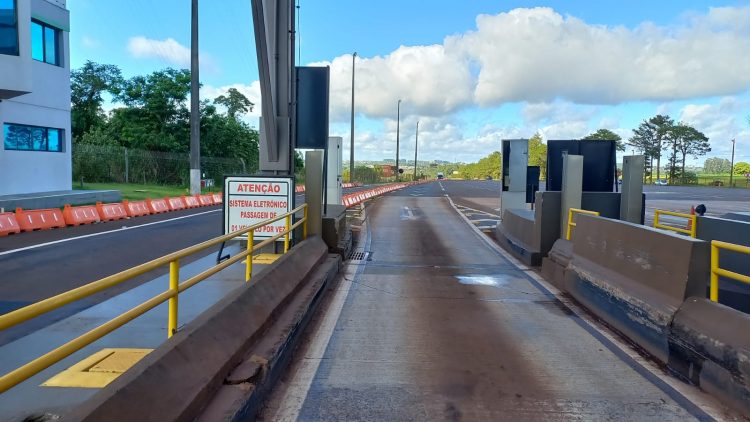 Primeiro fim de semana sem pedágio na BR-277 é tranquilo na região oeste