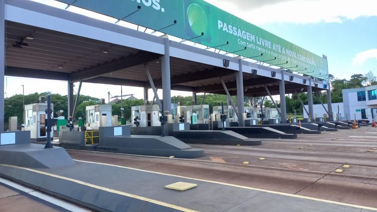 Primeiro fim de semana sem pedágio na BR-277 é tranquilo na região oeste