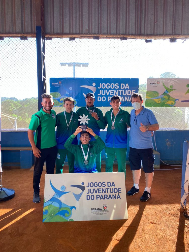 Delegação iguaçuense retorna das etapas estaduais do Japs e Jojups com 15 medalhas