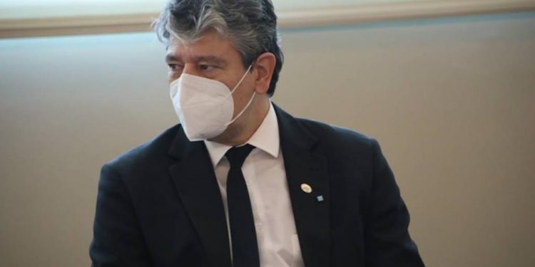 Diretor da Itaipu é eleito vice-presidente de gestão de portfólio e segmentos de mercado da Cier