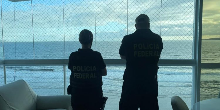 PF desarticula lavagem de dinheiro através de imóveis de luxo com dinheiro do contrabando de cigarros