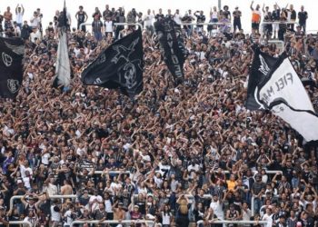 Confira as 10 maiores torcidas do Brasil