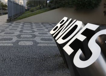 Lucro acumulado no ano pelo BNDES é 93% superior a 2020