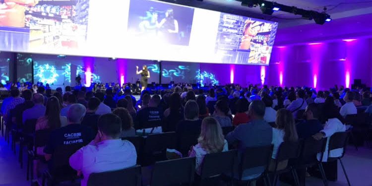Convenção da Faciap reúne empresários de todo o Paraná em Foz do Iguaçu